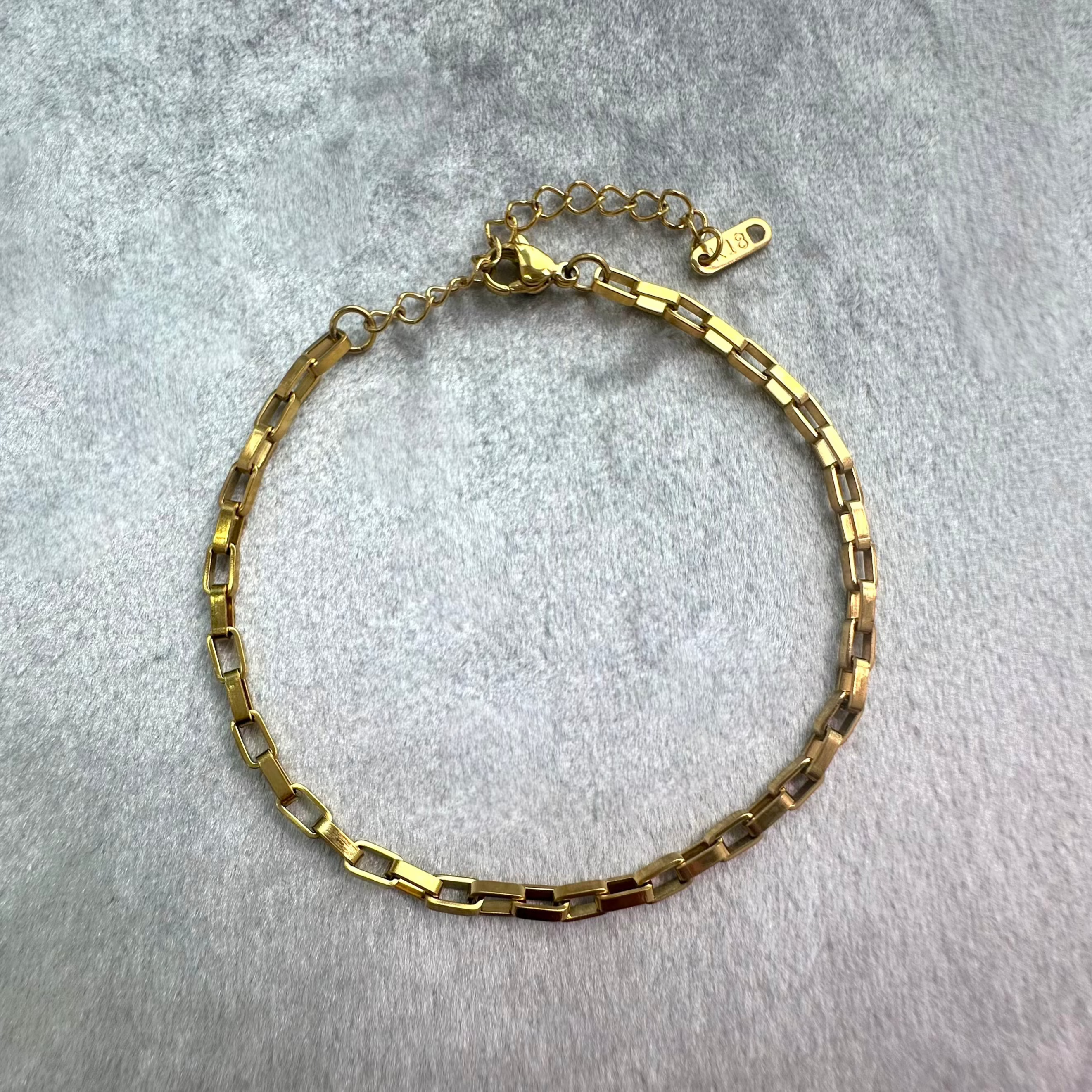 Rectangle Link Chain Bracelet